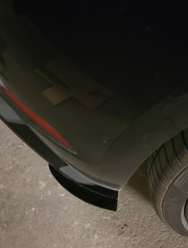 2018-2021 Volkswagen Golf R MK7.5 Rear Corner Spats - Ventus Autoworks