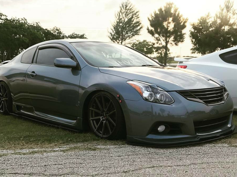 2010-2013 Nissan Altima Coupe 