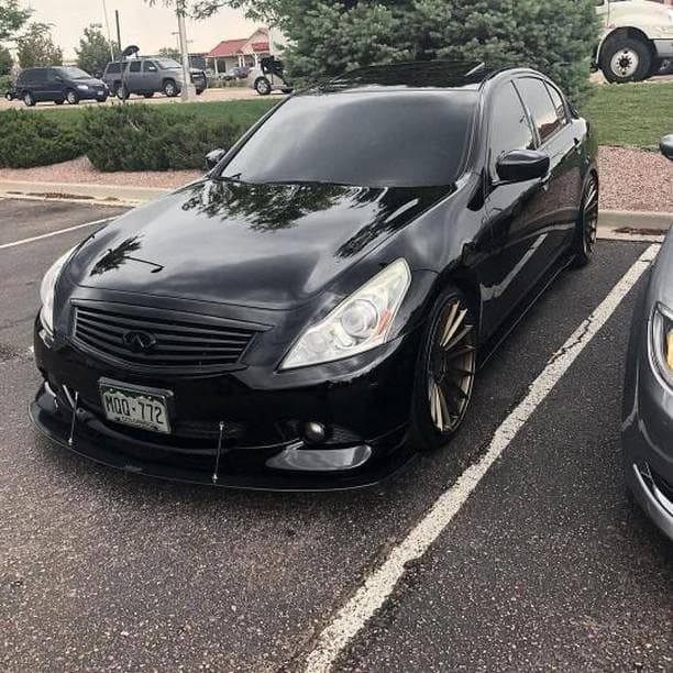 2010-2013 infiniti g37 sedan Luxury model with 