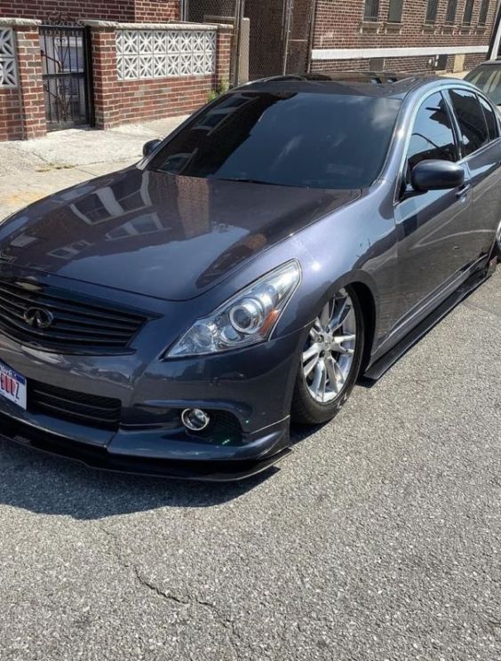 2010-2013 infiniti g37 sedan sport 