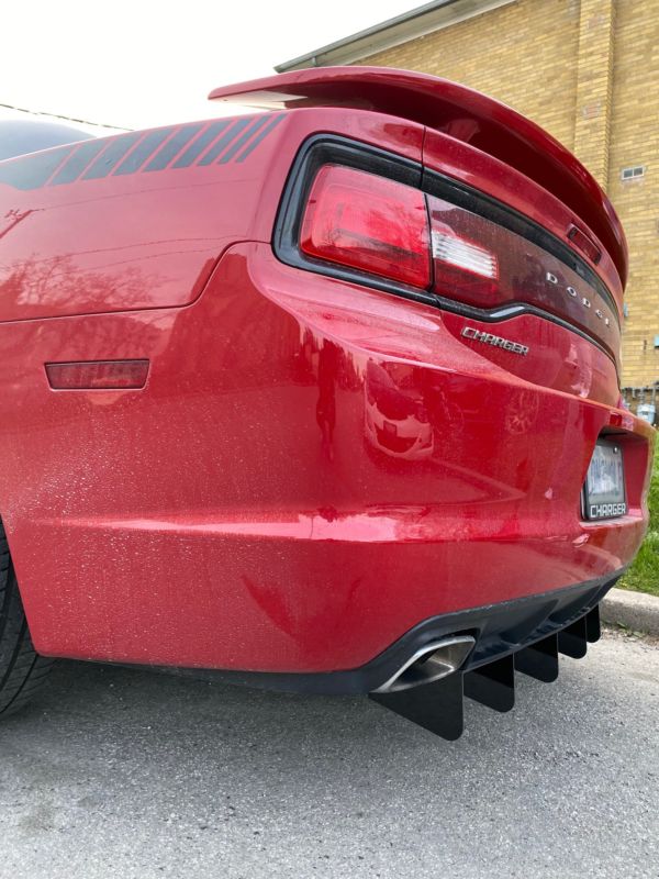 20112014 dodge charger (non srt) rear diffuser Ventus Autoworks