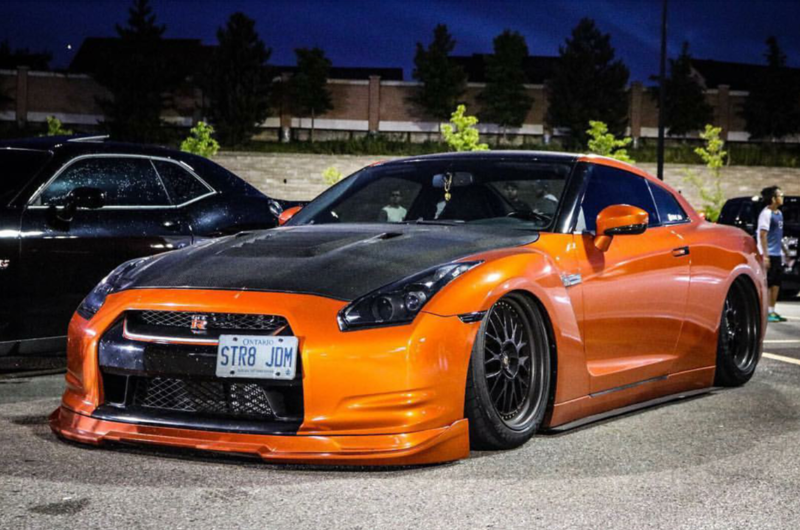 2009-2016 Nissan GTR R35 2PC Side Splitters 2009-2016 Nissan GTR R35 2PC Side Splitters