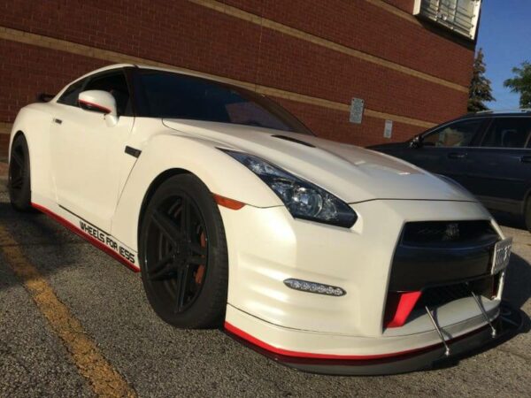 2009-2016 Nissan GTR R35 VERSION 2 2PC Front Splitter