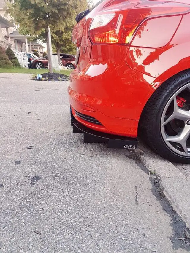 2013-2018 Ford Focus ST Rear Diffuser
