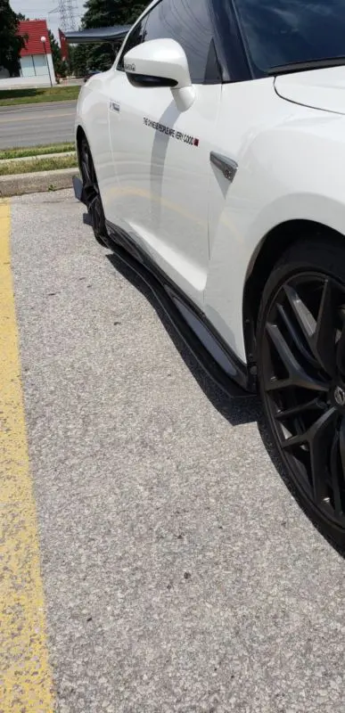 2017-2023 Nissan GTR R35 Side Splitters