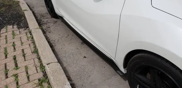 2016-2018 Nissan Maxima 2PC Side Splitters 2016-2018 Nissan Maxima 2PC Side Splitters