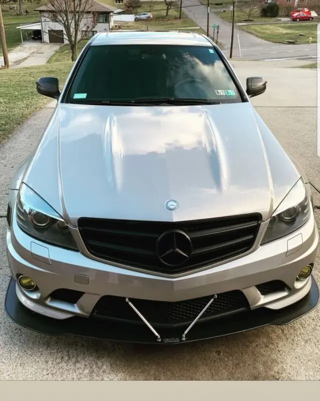 2008-2011 Mercedes Benz C63 AMG 2PC Front Splitter 2008-2011 Mercedes Benz C63 AMG 2PC Front Splitter