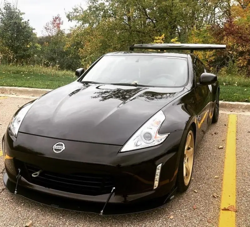 2009-2012 VERISON 2 Nissan 370Z 2PC Front Splitter 2009-2012 VERISON 2 Nissan 370Z 2PC Front Splitter