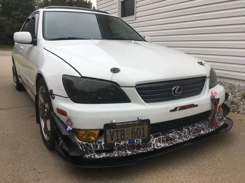 2001-2005 Lexus IS300/IS200 TRD 2PC Front Splitter 2001-2005 Lexus IS300/IS200 TRD 2PC Front Splitter
