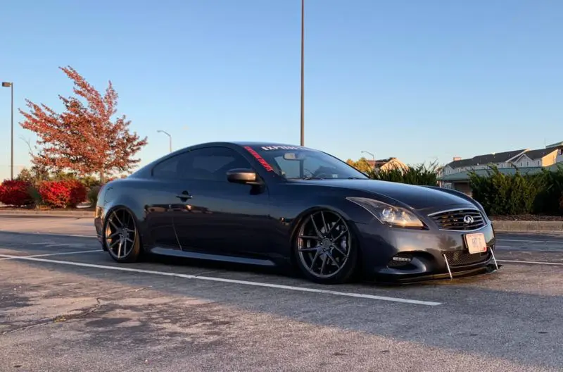 2008-2013 Infiniti G37 Coupe 2PC Front Splitter 2008-2013 Infiniti G37 Coupe 2PC Front Splitter