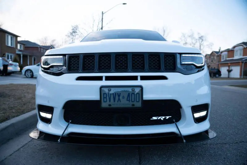 2017-2021 Jeep Grand Cherokee SRT/Trackhawk 2PC Front Splitter
