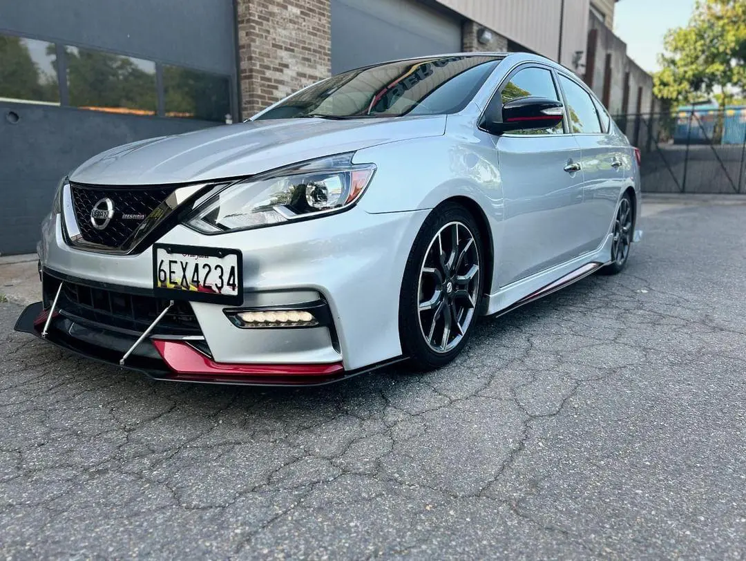 2017-2019 Nissan Sentra Nismo 2PC Side Splitters 2017-2019 Nissan Sentra Nismo 2PC Side Splitters