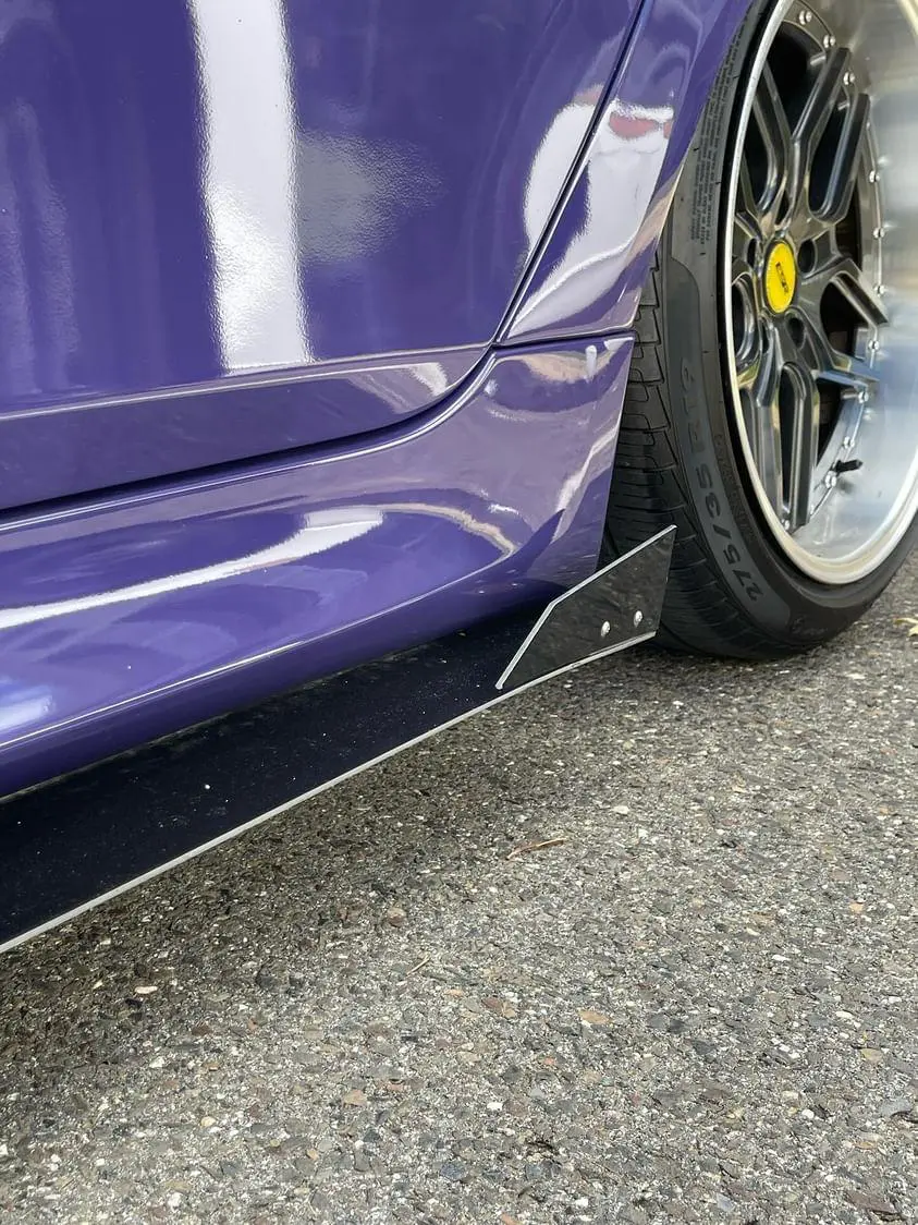 2004-2009 BMW M5 E60 2PC Side Splitters 2004-2009 BMW M5 E60 2PC Side Splitters